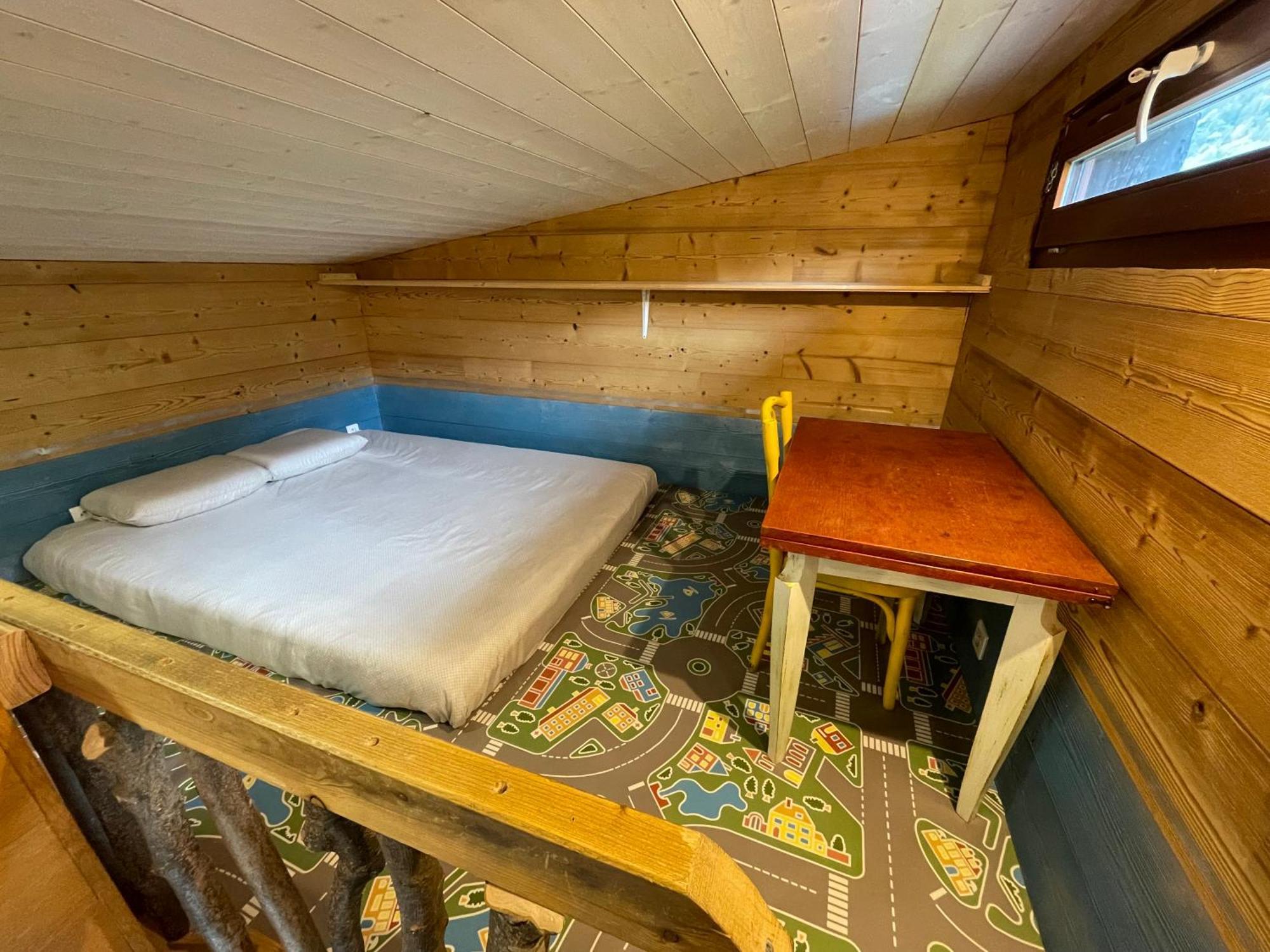 La Tiny House De Chaparon Apartment Lathuile Luaran gambar